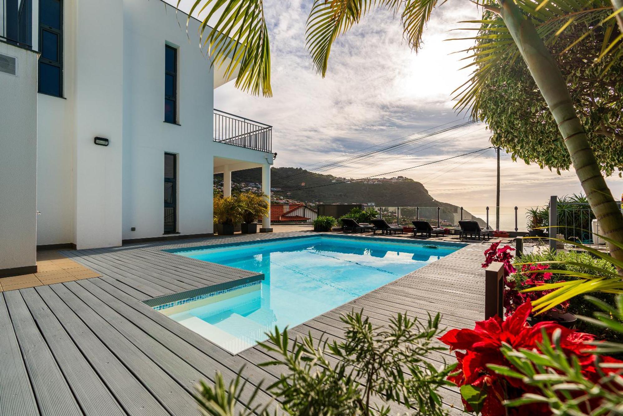 Villa Nunes, Big Holiday House With Private Pool Калхета Екстериор снимка